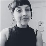 Profesora y artista, aprenderás español con un enfoque artístico y cultural. Para todas las edades. Presencial y/o online